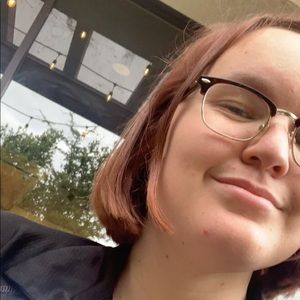 Meet your Posher, Afton